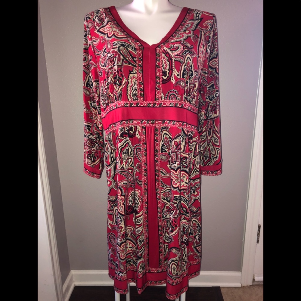 INC-Red paisley dress-3X-long sleeves- slip on